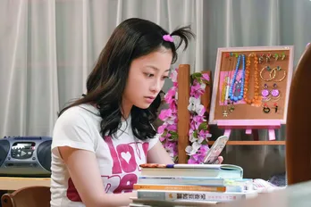 <明日のおむすび>橋本環奈“結”、佐野勇斗“翔也”に“メル友”になることを提案する