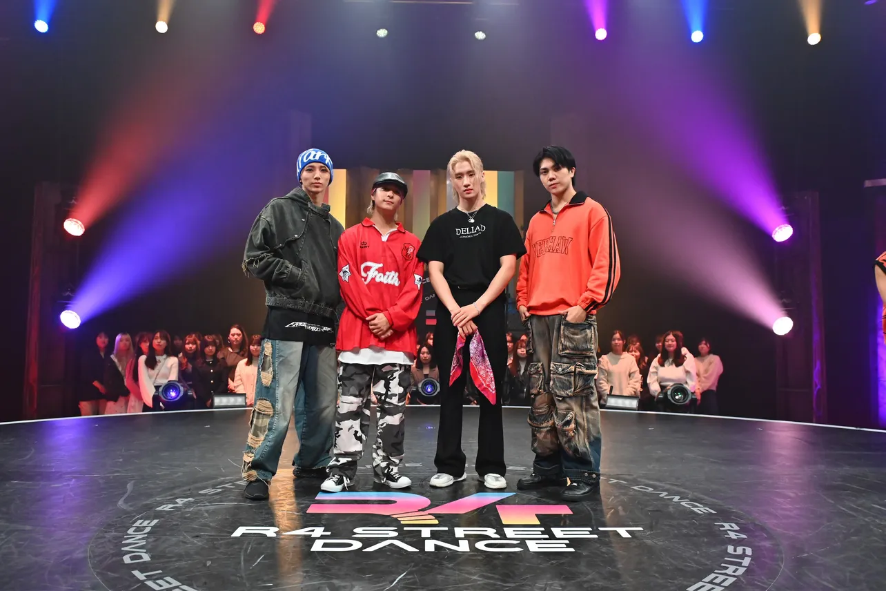 (左から)HAYATO(ONE N' ONLY)、和田颯(Da-iCE)、松井利樹(BALLISTIK BOYZ from EXILE TRIBE)、佐々木大光(7 MEN 侍)