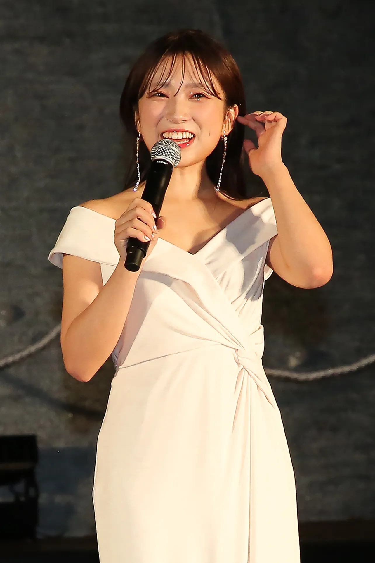 矢吹奈子