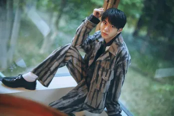 先輩俳優から緊張との向き合い方を学んだ小宮璃央が目指す俳優像「信頼感を得られるような俳優に」