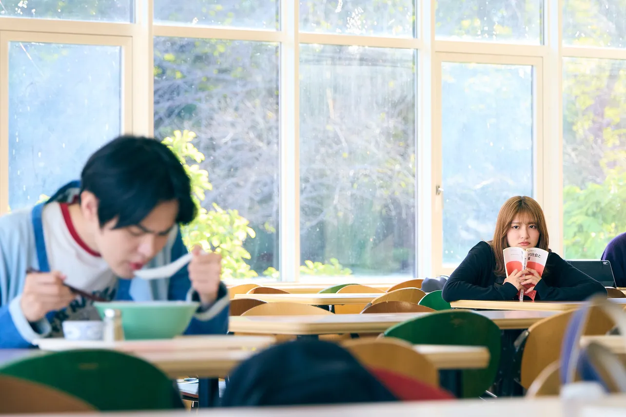 【写真】まひる(吉川愛)は虎之介(望月歩)を「尊い…」と思うように