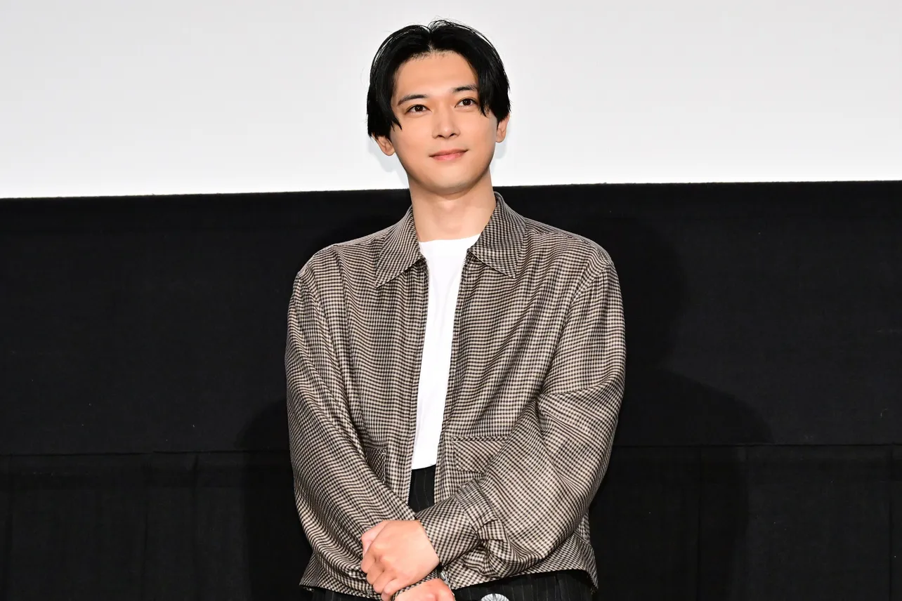 吉沢亮が主演映画「ぼくが生きてる、ふたつの世界」のロングラン上映御礼舞台挨拶に登壇