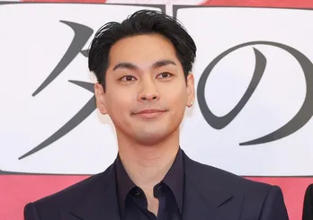 柳楽優弥、20年前から磨き上げてきた“勘の鋭さ”で信頼の俳優に 狂気をはらんだ怪演「ガンニバル」続編もスタンバイ