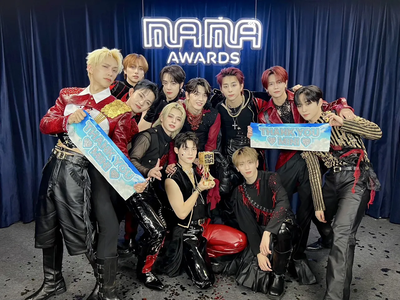 INIが世界最大級のK-POP音楽授賞式「2023 MAMA AWARDS」で“Favorite Asian Artist”を受賞した