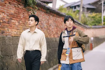 ＜ライオンの隠れ家＞松本友香Pが明かす佐渡島ロケ裏話「みんな船酔いしながら…」　第8話は“切なさに胸が押しつぶされそうになる回”