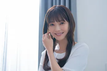 倉科カナ「高校生の休憩時間みたい(笑)」シリアスな撮影もカメラが止まるとニッコリ<情事と事情>