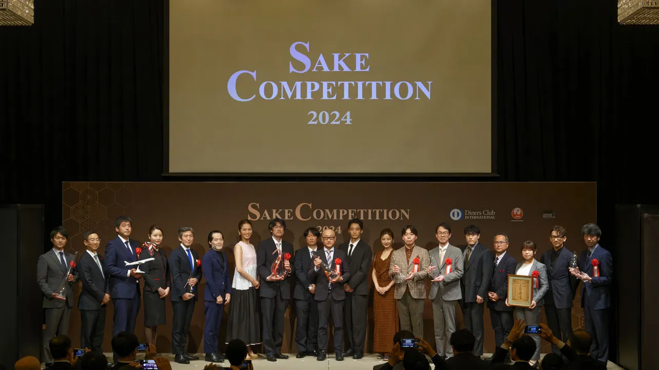 【写真】「SAKE COMPETITION 2024」表彰式には、中田英寿の他倉本康子らもプレゼンターとして参加