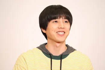 坂東龍汰、“みっくん”のお気に入りとパシャリ ファンからは「みっくんが愛おしすぎます」の声<ライオンの隠れ家>