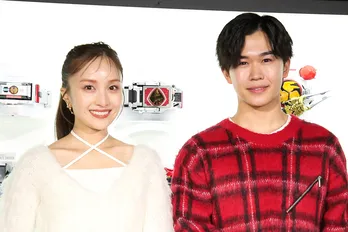 ももクロ百田夏菜子「キラキラリ~ン♪って」ライブ中の“変身”を夢見る 鈴木福は念願だったベルトでの“変身”を初披露