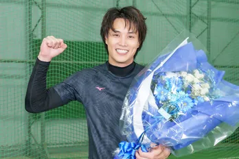 鈴木伸之＆倉科カナ＆坂東彌十郎、クランクアップコメント解禁　鈴木「手にマメがいくつも出来ました」＜バントマン＞