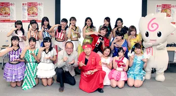 「小泉さん」トークショーに路上プロレスも!「東京ラーメンショー」開催