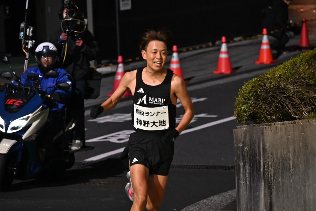 「赤坂5丁目ガチマラソン」には“三代目山の神”神野大地選手が登場