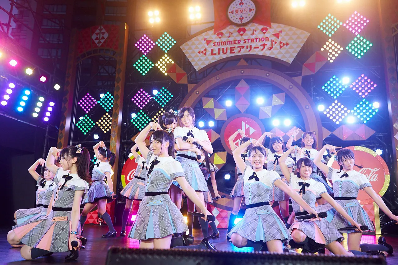 AKB48チーム8による白熱のサマステライブの模様が10月15日(土)にオンエア
