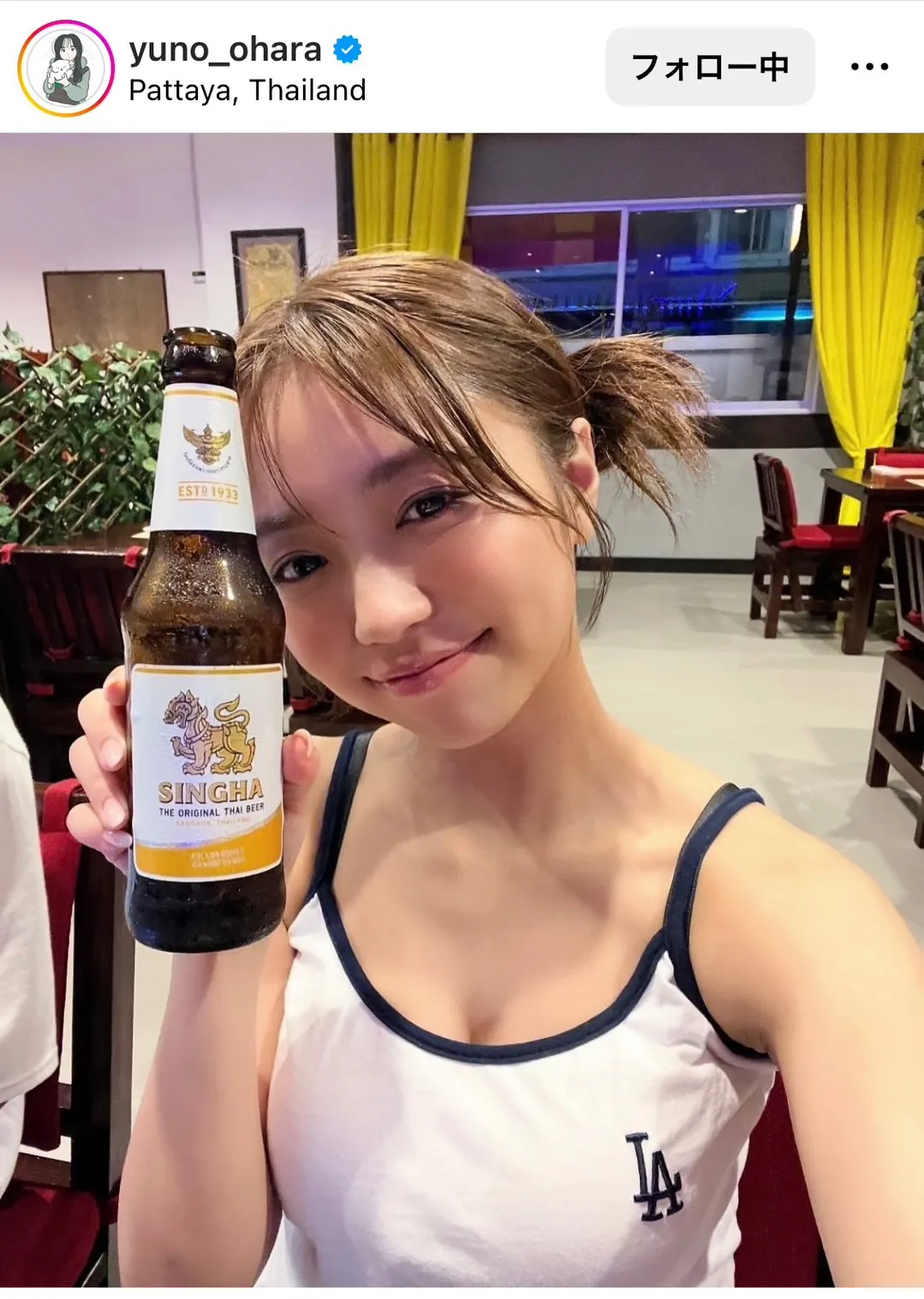 【写真】たゆんだ胸元のセンターラインが丸見え…大原優乃、ほろ酔いキャミ姿の色気漏れすぎショット