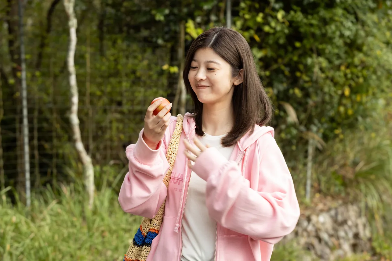 【写真】かわいい！髪をおろした馬場ふみか