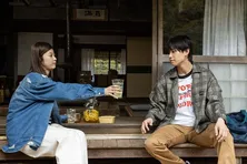 馬場ふみか“アリス”、癒やしオーラ全開「膝枕はヤバい…!」初登場の美少女にも注目集まる<アリスさんちの囲炉裏端>