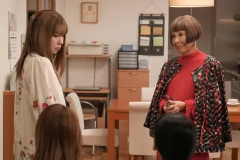 ＜明日のおむすび＞仲里依紗“歩”、池畑慎之介“ひみこ”に強盗犯だと言われるも全否定する