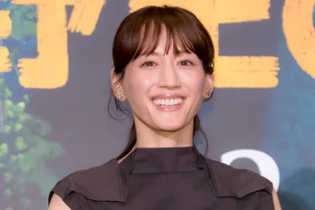 綾瀬はるか「ビューティフル！」クリス・サンダース監督からのプレゼントに感激＜野生の島のロズ＞