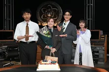 板垣李光人、中島裕翔らに23歳の誕生日を祝われ感無量「現場にいられるだけでも幸せなのに」<秘密~THE TOP SECRET~>