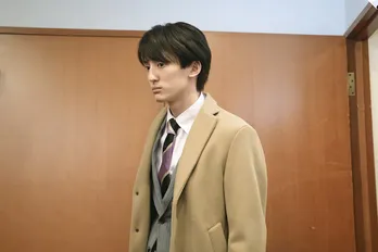 川島如恵留“溝口”が紺野彩夏“楓”に見せた表情に「蔑んだ目で見られたい!」と視聴者興奮<キスでふさいで、バレないで。>