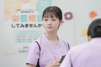 <明日のおむすび>北村有起哉“聖人”、麻生久美子“愛子”がおしゃれな服でまたも外出するのを不思議そうに見送る