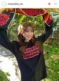 香音“真戸原凛”、Tシャツ姿で笑顔が弾けるショットに「かわいい!!」と反響