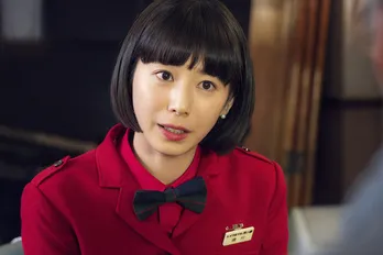 角田晃広“高橋”の秘密を知った夏帆“由美”の態度に「反応うすっw」と視聴者爆笑<ホットスポット>