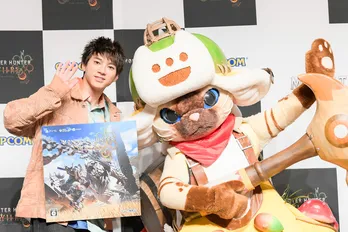 山田裕貴、“モンハン”最新作でもCM出演に「モンハン愛が伝わったんだなと」アイルーと笑顔でハイタッチも