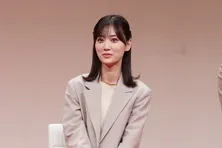 山下美月“まどか”のマイペースなルームツアーに「美月ちゃんかわいすぎる」「おしゃれな部屋！」の声＜御曹司に恋はムズすぎる＞
