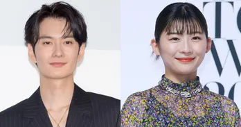 岡田将生、伊藤沙莉との共演ショットに「このコンビ最強」「わちゃわちゃしてて最高です」の声