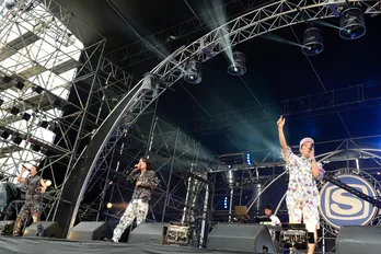 【SWEET LOVE SHOWER 2017】山中湖にKICK THE CAN CREW降臨! 圧巻のマイクリレーを披露