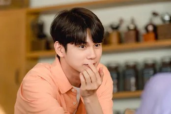 オン・ソンウ“コビ”「コーヒーの淹れ方を覚えたい」　パク・ホサン“ソク”に弟子入りを志願＜コーヒーを飲みましょうか？＞