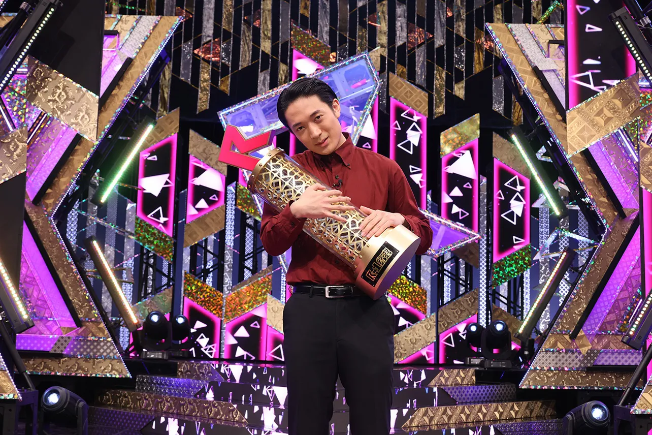 「R-1グランプリ2025」優勝の友田オレ