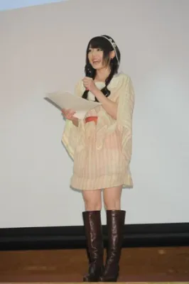 花澤香菜の「私が“文学少女”だー！」という掛け声でイベントはスタート