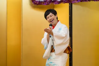 浜野謙太、“ガチョーン”から演歌歌手へ！