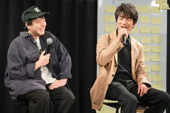 仲村トオル、ドラマ「飯を喰らひて華と告ぐ」Blu-ray＆DVD 発売記念で「一香軒」ハンバーグを実食　イベントレポートが到着