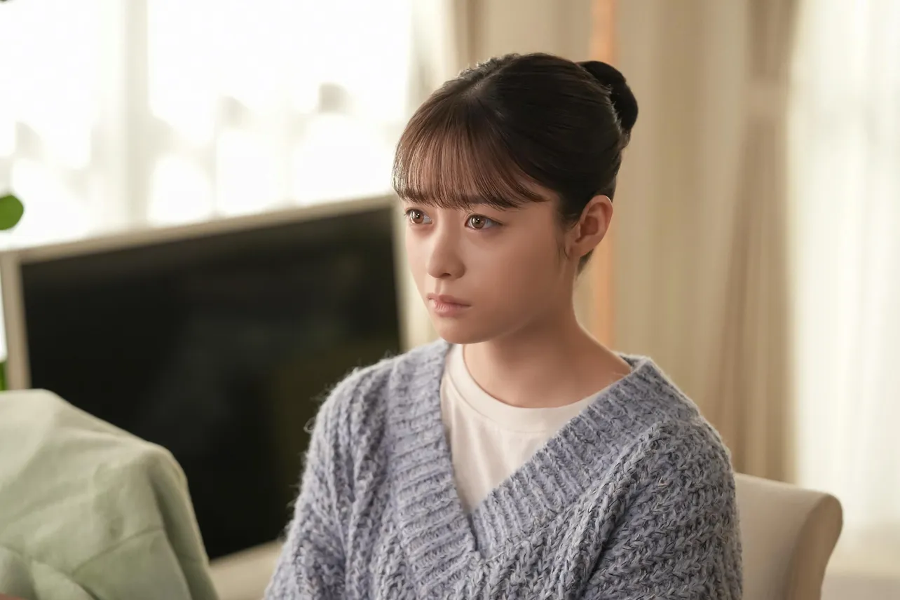 歩(仲里依紗)の決断を冷静に聞く結(橋本環奈)