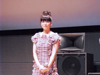 柴咲コウが作った恵方巻きと豚汁を余貴美子と富永まい監督が絶賛