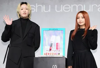 YOASOBI「シュウ ウエムラ」ブランドアンバサダー就任に「光栄なこと」大切にしている美学も明かす