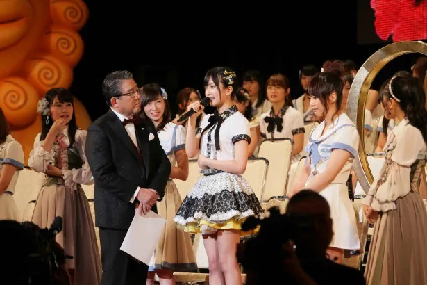 【写真】総選挙で「私NMB48須藤凛々花は結婚します」と突然発表を始めた須藤