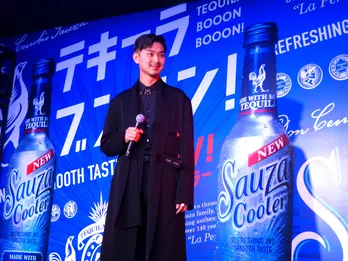 松田翔太、ドラキュラ姿で登場！ハロウィーンの予定は「決まってます」