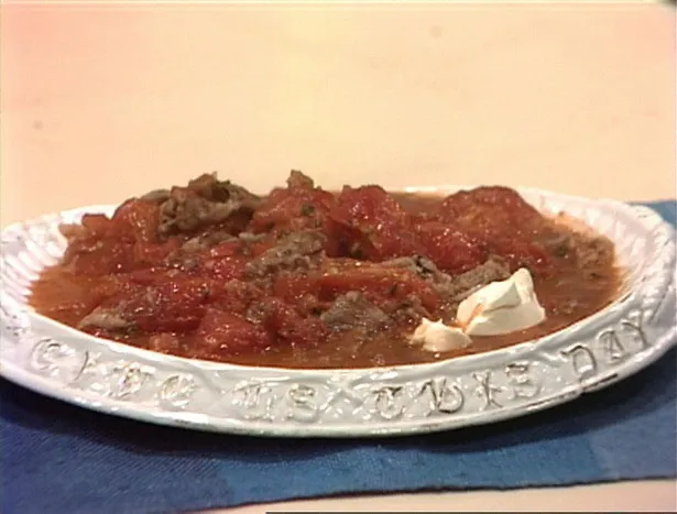 トマト握りつぶして作る「レミ風トマト炒め」（1985年）