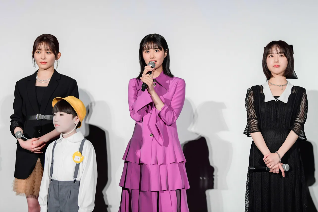 映画「見える子ちゃん」完成披露イベントより