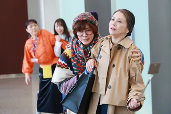 内田有紀“万理子”が語った小泉今日子“千明”に関する夢に視聴者から「尊い」の声＜続・続・最後から二番目の恋＞