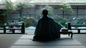 生田斗真“治済”がサツマイモをモグモグ食べるシーンに視聴者が身震い<べらぼう>