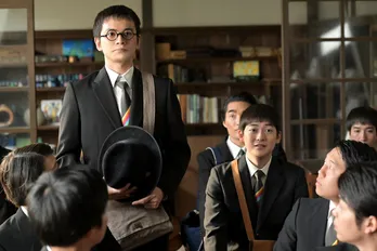 <明日のあんぱん>芸術学校に入学した北村匠海“嵩”、高橋文哉“健太郎”と再会を果たす