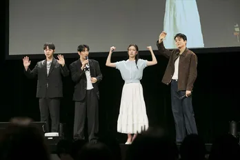 ペ・イニョク、キム・ジウンら“ハオナ四人衆”、絆の秘訣は“美味しいお肉”　ステージ上でも抜群ケミを披露　来日ファンミーティングにそろって登場