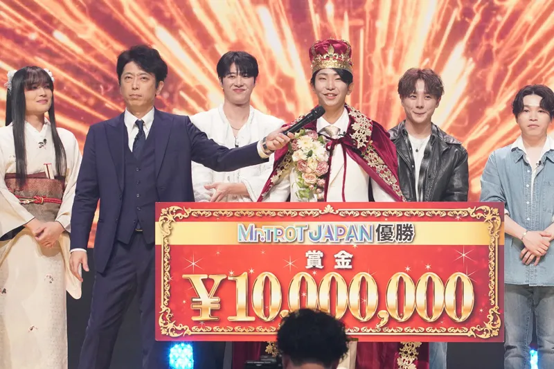 「ミスタートロット ジャパン」の最終回が生配信され、現役高校生の島憂樹が優勝した