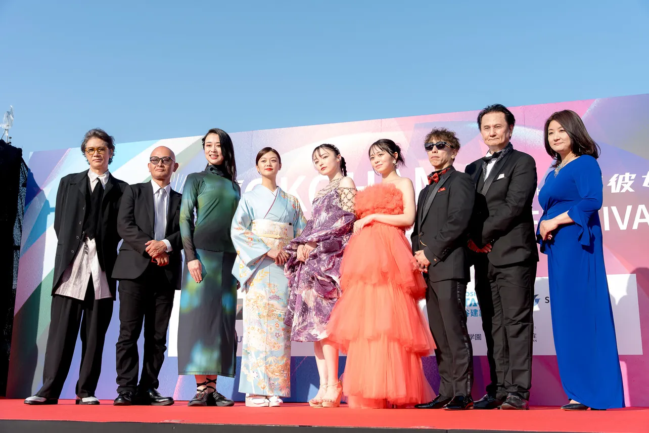 「第3回横浜国際映画祭」レッドカーペットの様子