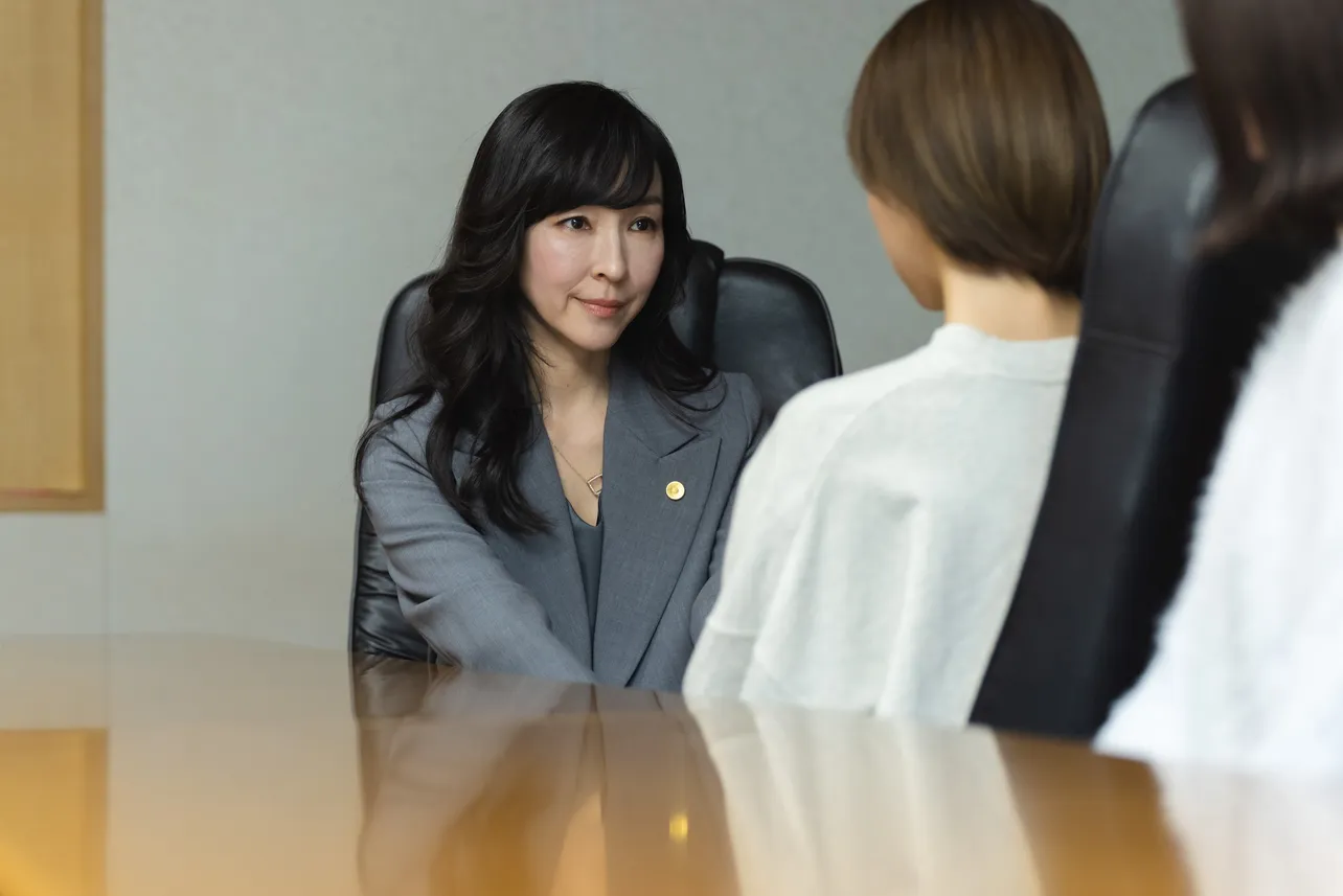 金曜ナイトドラマ「魔物」第1話より